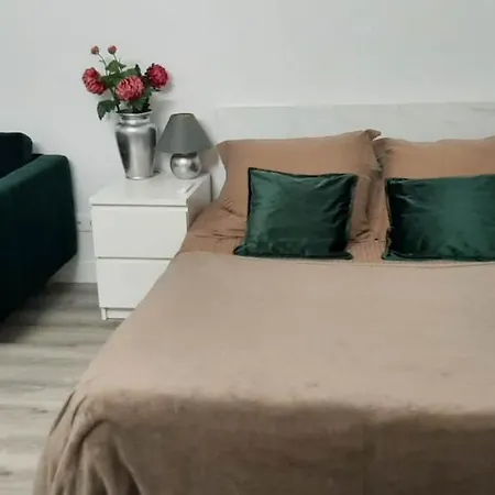 Апартаменты Magnifique De 25 M2 *